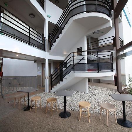 Kyriad Direct Clermont Ferrand Nord Gerzat Kültér fotó