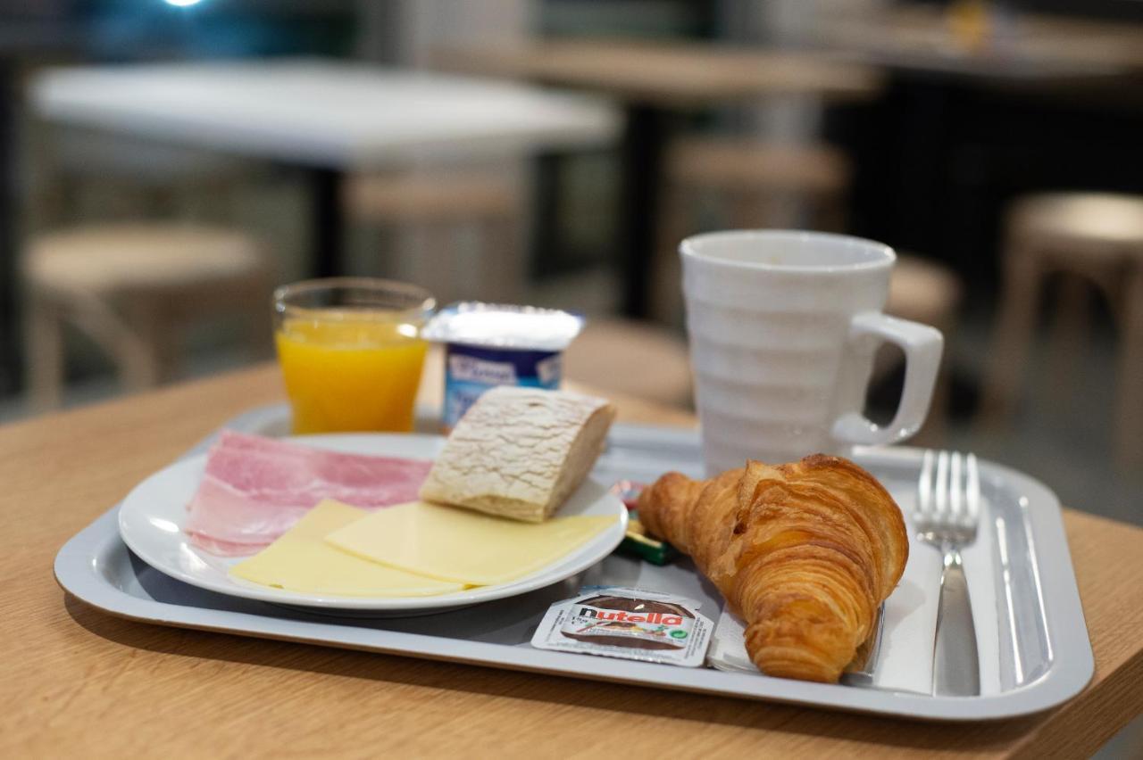 Kyriad Direct Clermont Ferrand Nord Gerzat Kültér fotó